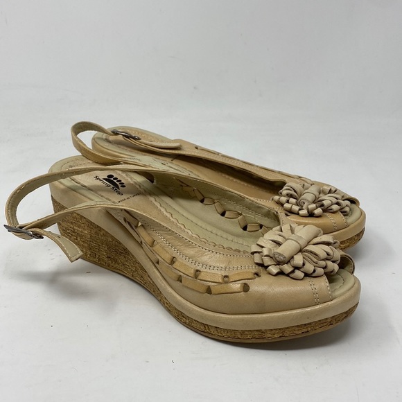 Spring Step Shoes - SPRING Step Lolita wedge sandals size 39 US 8.5 beige